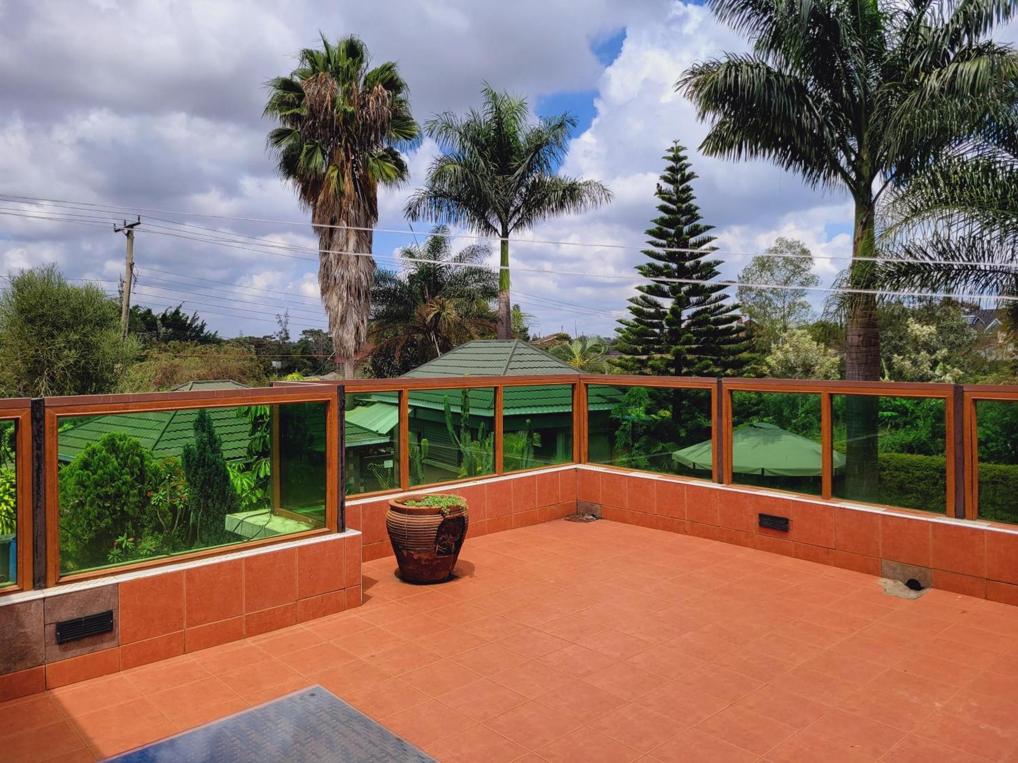 Hotel Plant House à Ruiru Extérieur photo